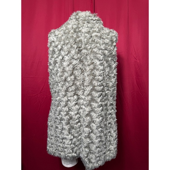 Gray Faux Fur Curly Vest Women's Size L‎ - Picture 4 of 7
